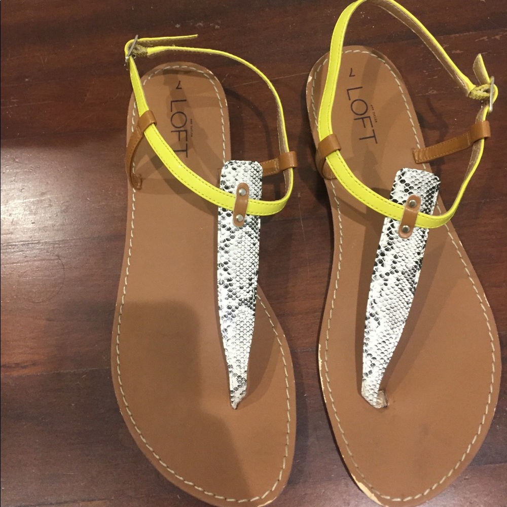 Snake patterned sandal